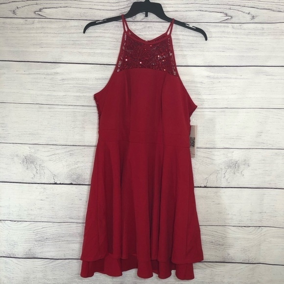 NWT Emerald Sundae Red Lace Mini Dress Sz 1X - Picture 2 of 5